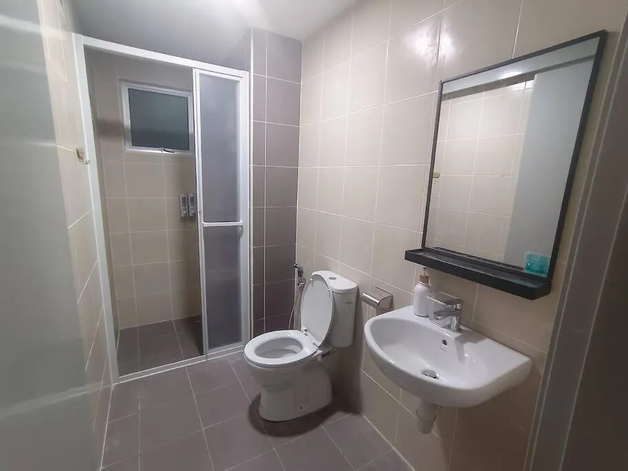Klcc View 3Br 3Bath At Rc Residence By Rosaz Kuala Lumpur 0*,  Malaysia